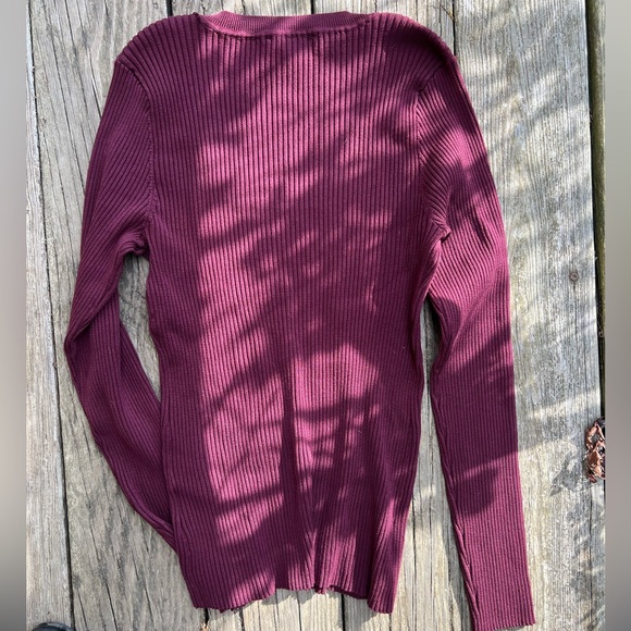Burgundy Ribbed Top. INC International Concepts. Size L. - Picture 2 of 3